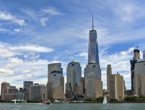 华阳集团(002906.SZ)：助力小米YU7打造天际屏全景显示，配套PHUD产品