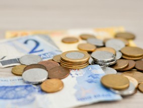 董明珠建议个税起征标准提至1万/月，社会公平与经济激励的新思考