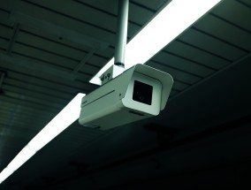 影院在卫生间洗手台设置监控的合理性探讨