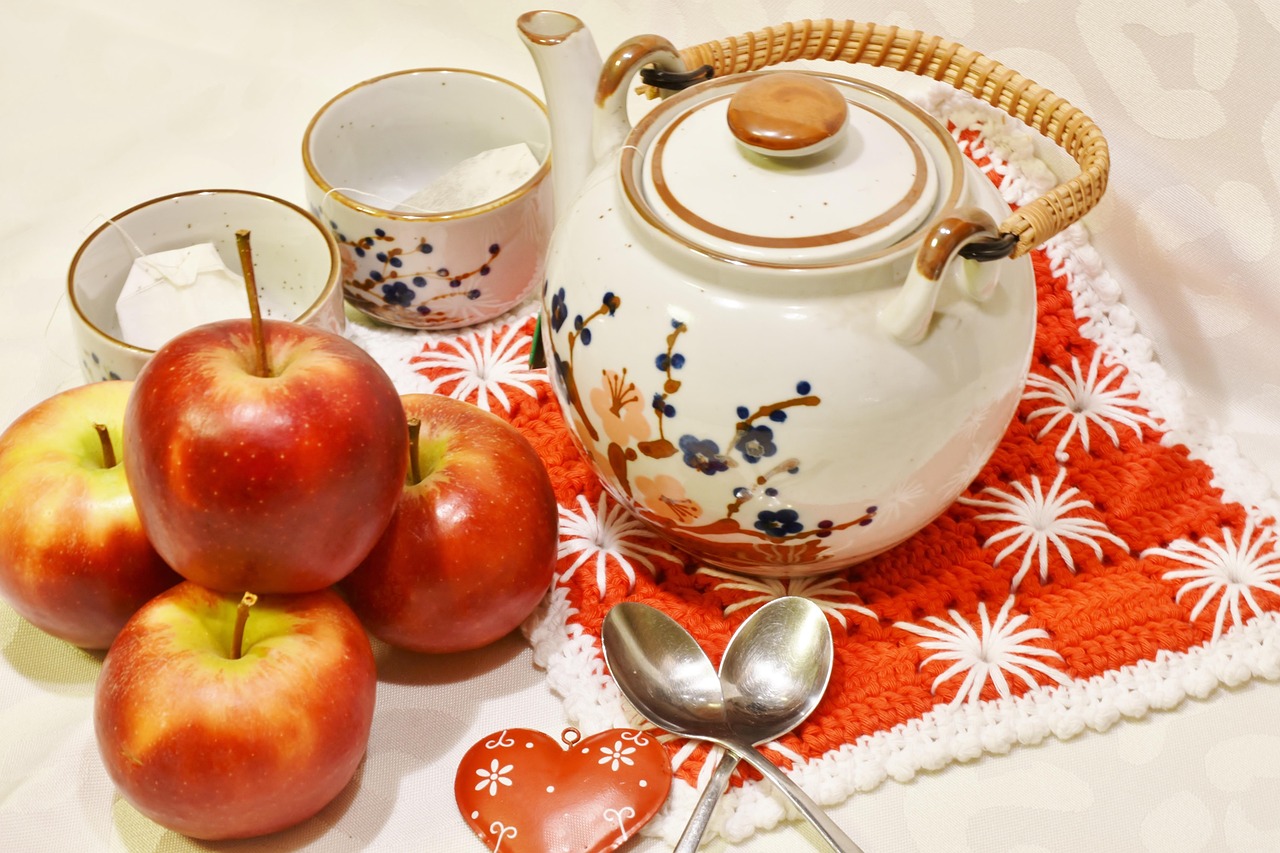 高温天气下，为何热饮比冷饮更解暑？