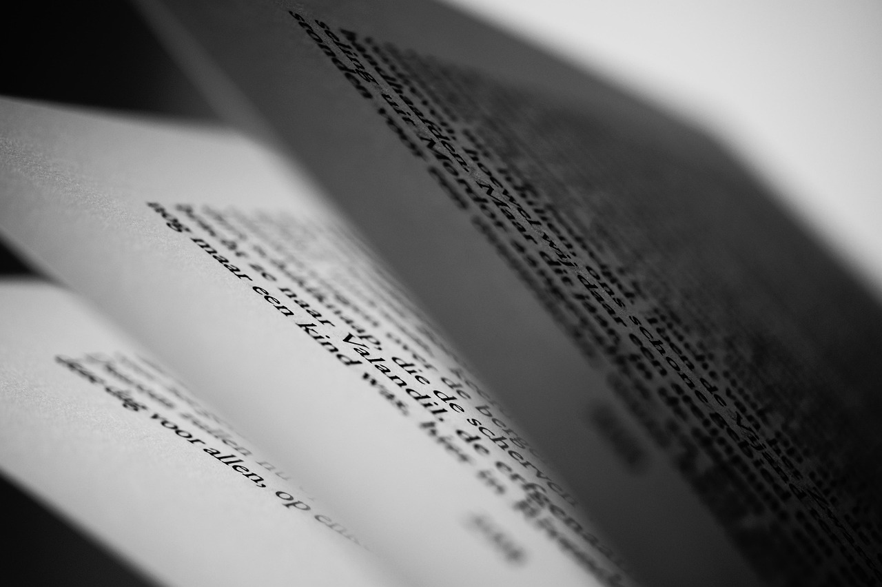 新词背后的新趋势，语言变迁揭示社会发展动向