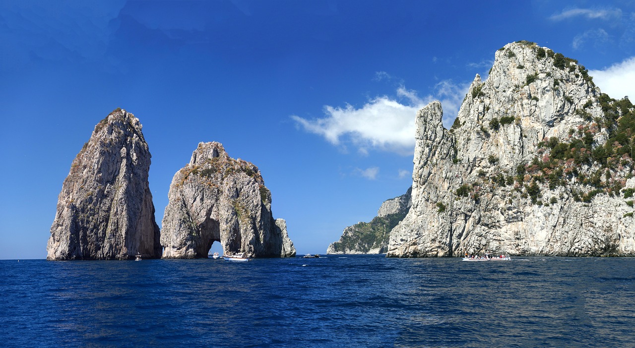揭秘湖南之旅—张家界旅游攻略，第一次去张家界旅游必看，2025湖南省旅游景点大全